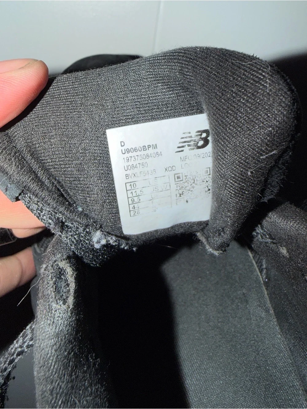 Used New Balance Triple Black 9060s size 10 no box
